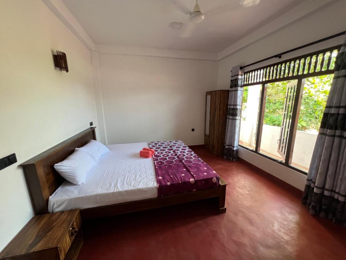 Mrmango Weligama Apartment Екстериор снимка
