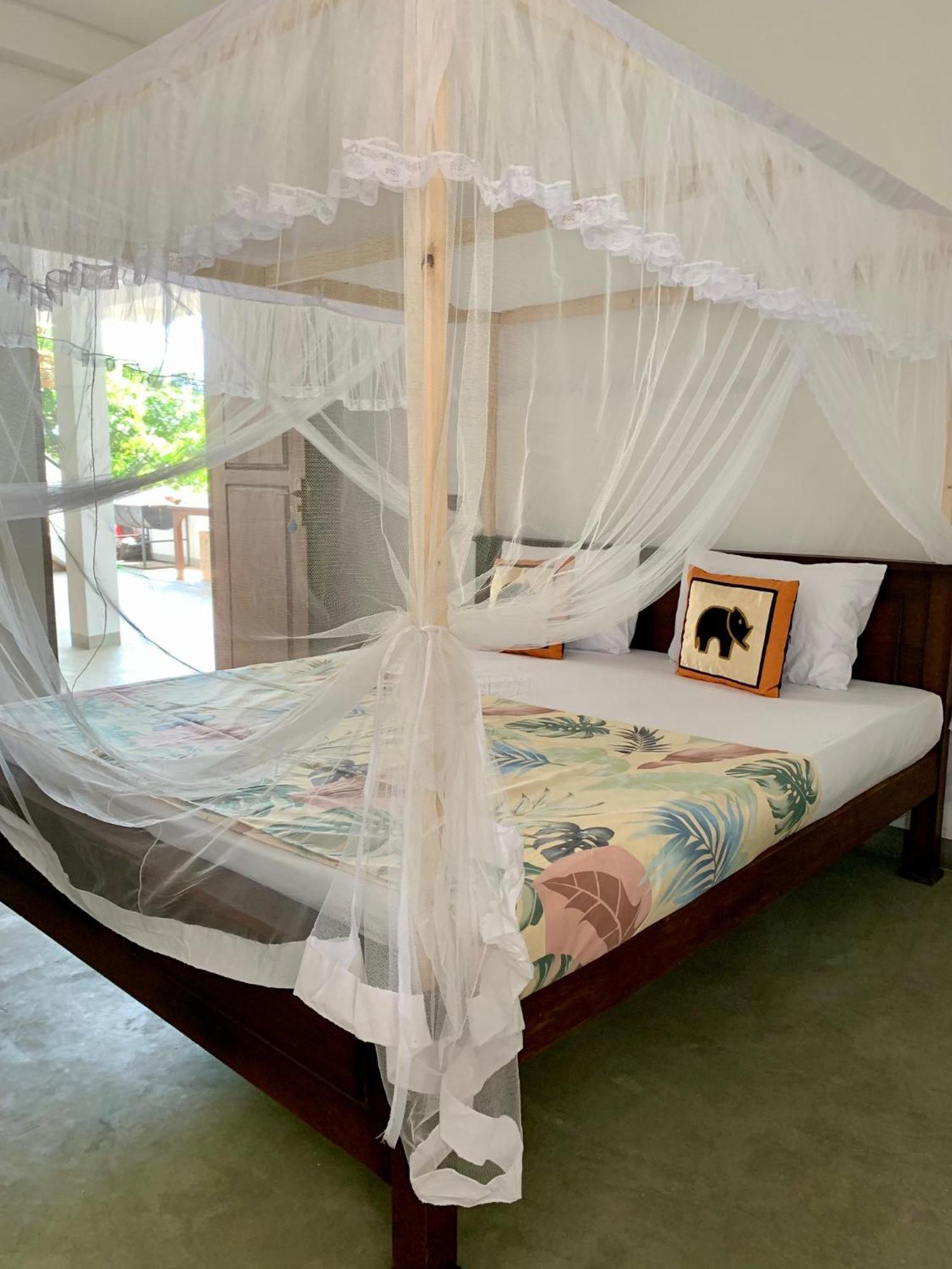 Mrmango Weligama Apartment Екстериор снимка
