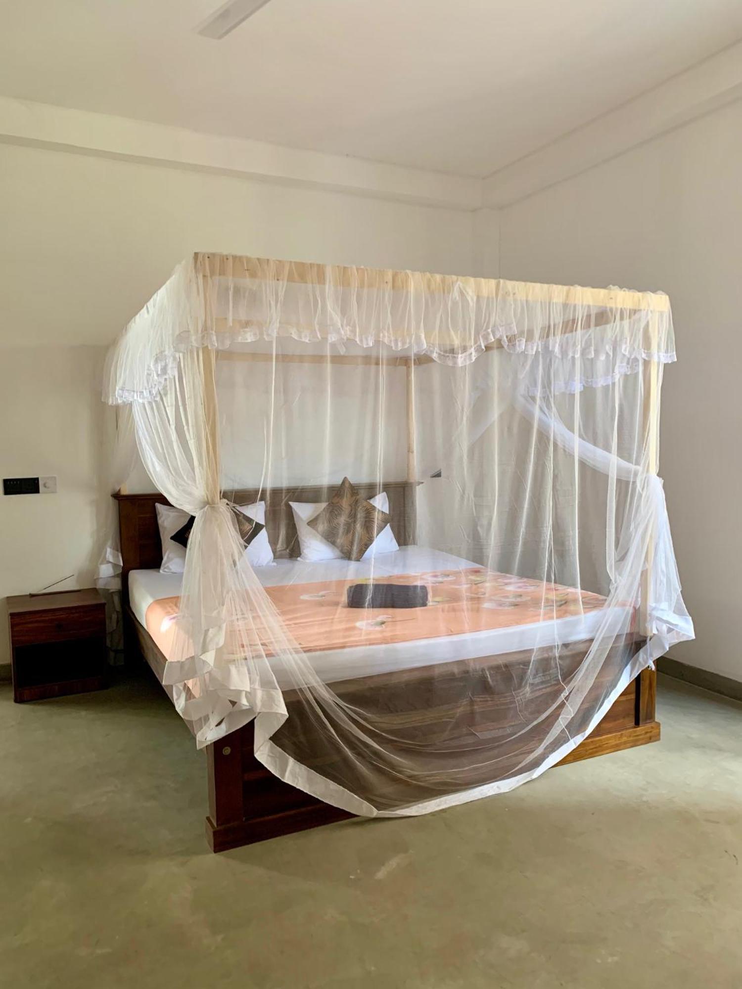 Mrmango Weligama Apartment Екстериор снимка