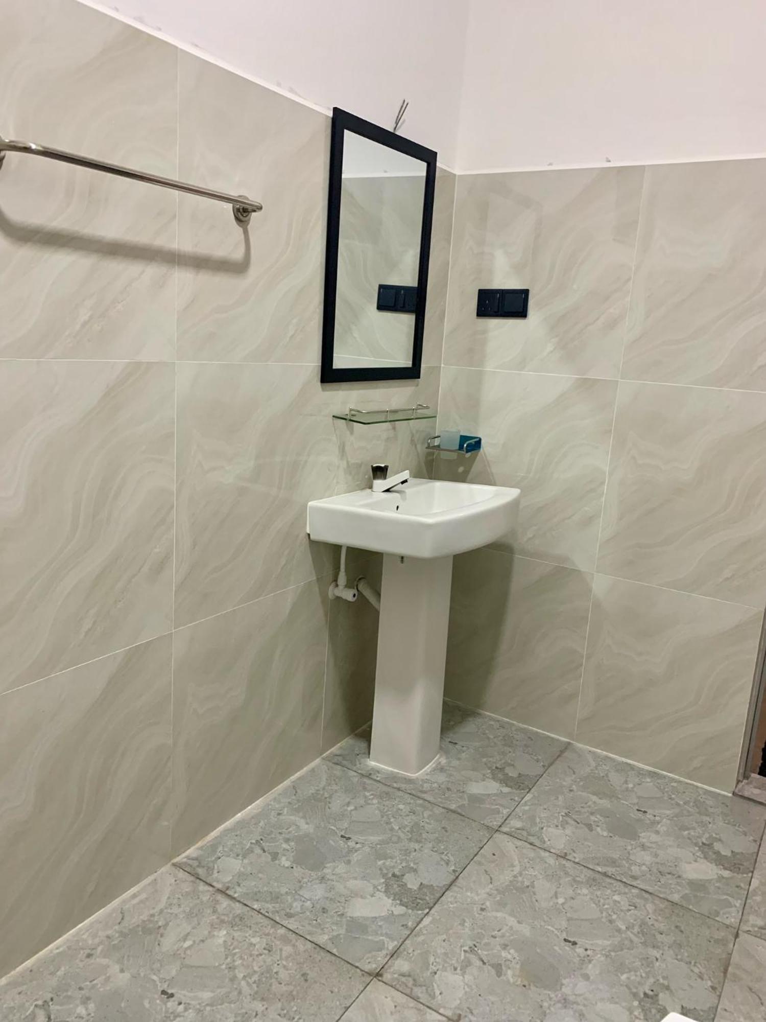 Mrmango Weligama Apartment Екстериор снимка