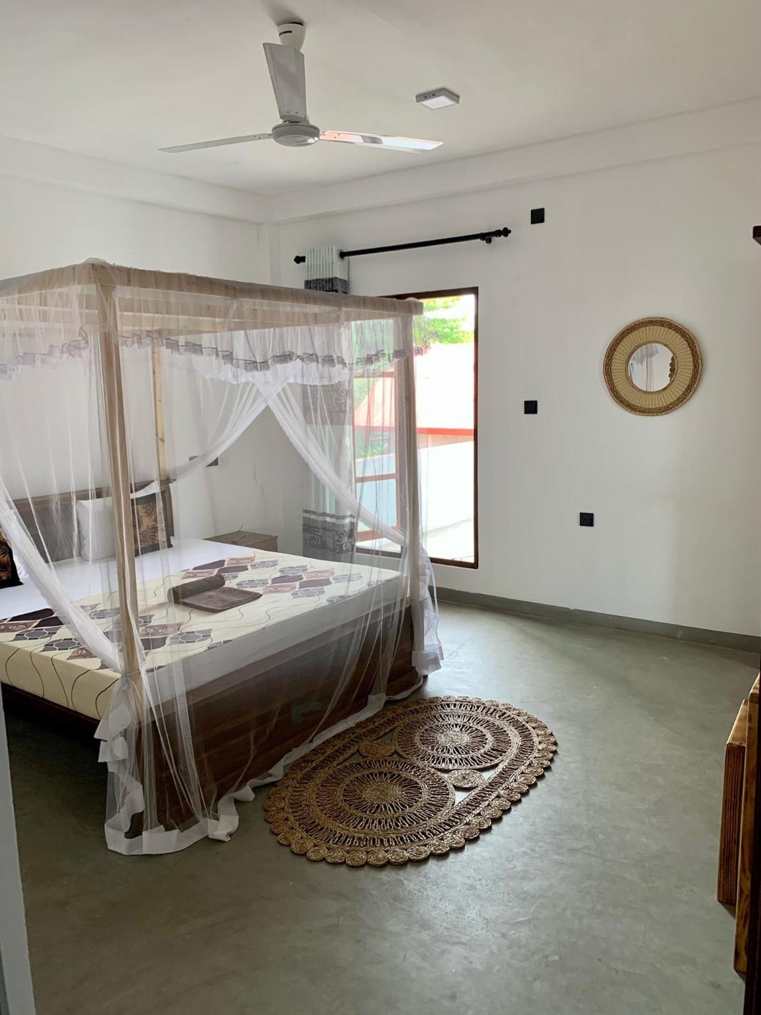 Mrmango Weligama Apartment Екстериор снимка